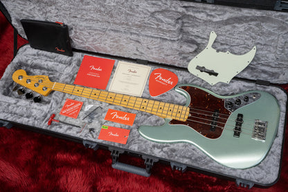 [used] Fender / AMERICAN PROFESSIONAL II Jazz Bass Mystic Surf Green #US20046746 4.205kg [Yokohama store]