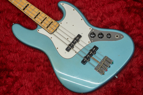 【used】Fender / American Vintage Jazz Bass '62 Body , '75 Neck 1999(Body)、2006(Neck)  4.205kg 【GIB Yokohama】