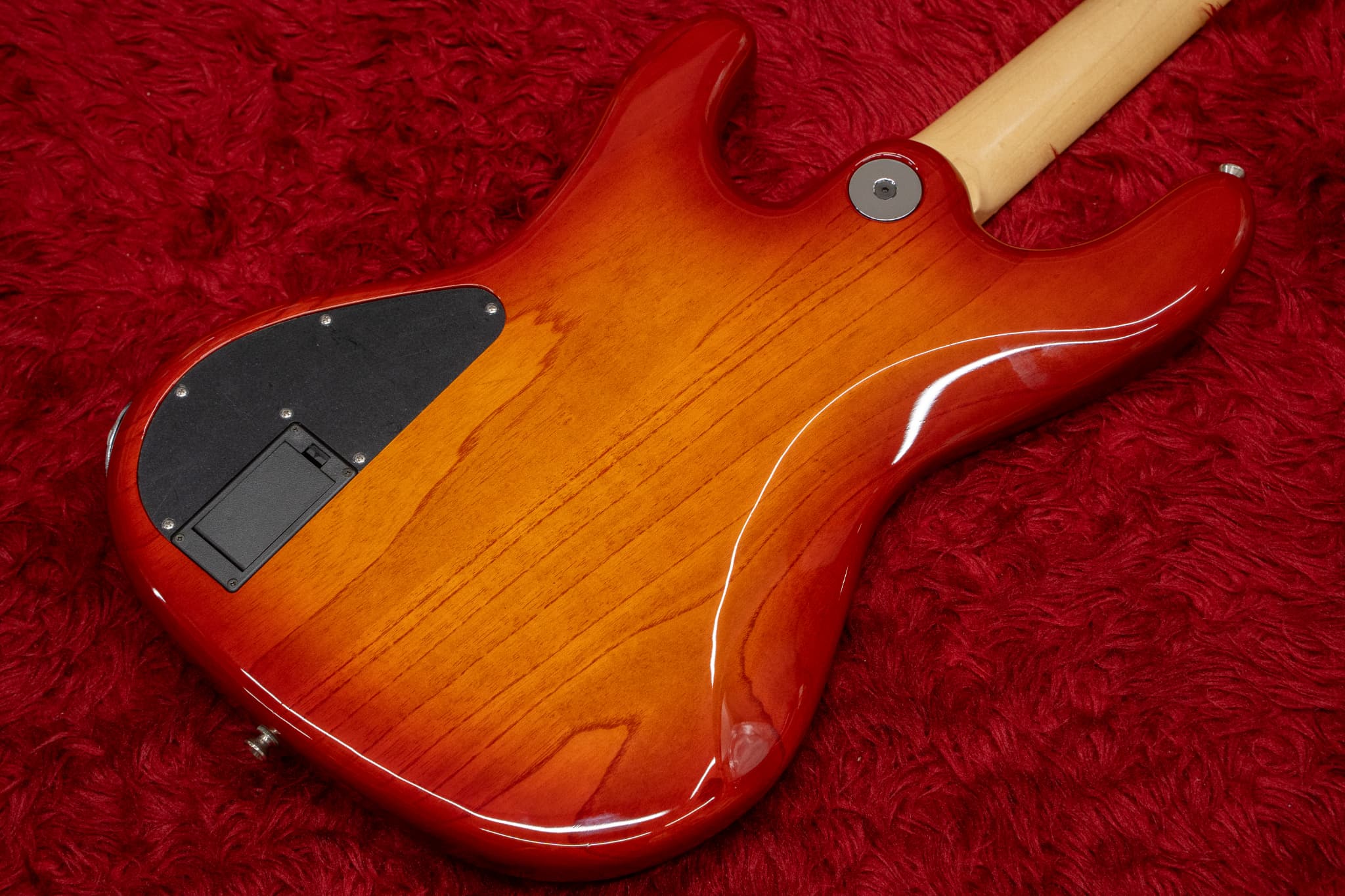used】Freedom Custom Guitar Research / RHINO-4 Ash/R 2018 4.040kg
