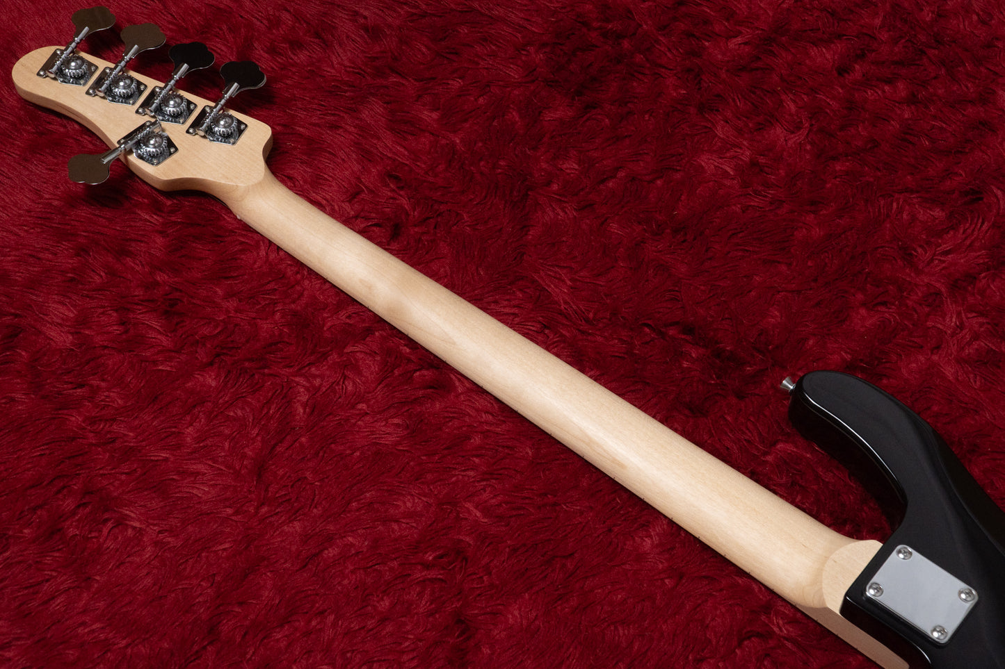 【new】woofy basses / ONE series Hank 5 M Black