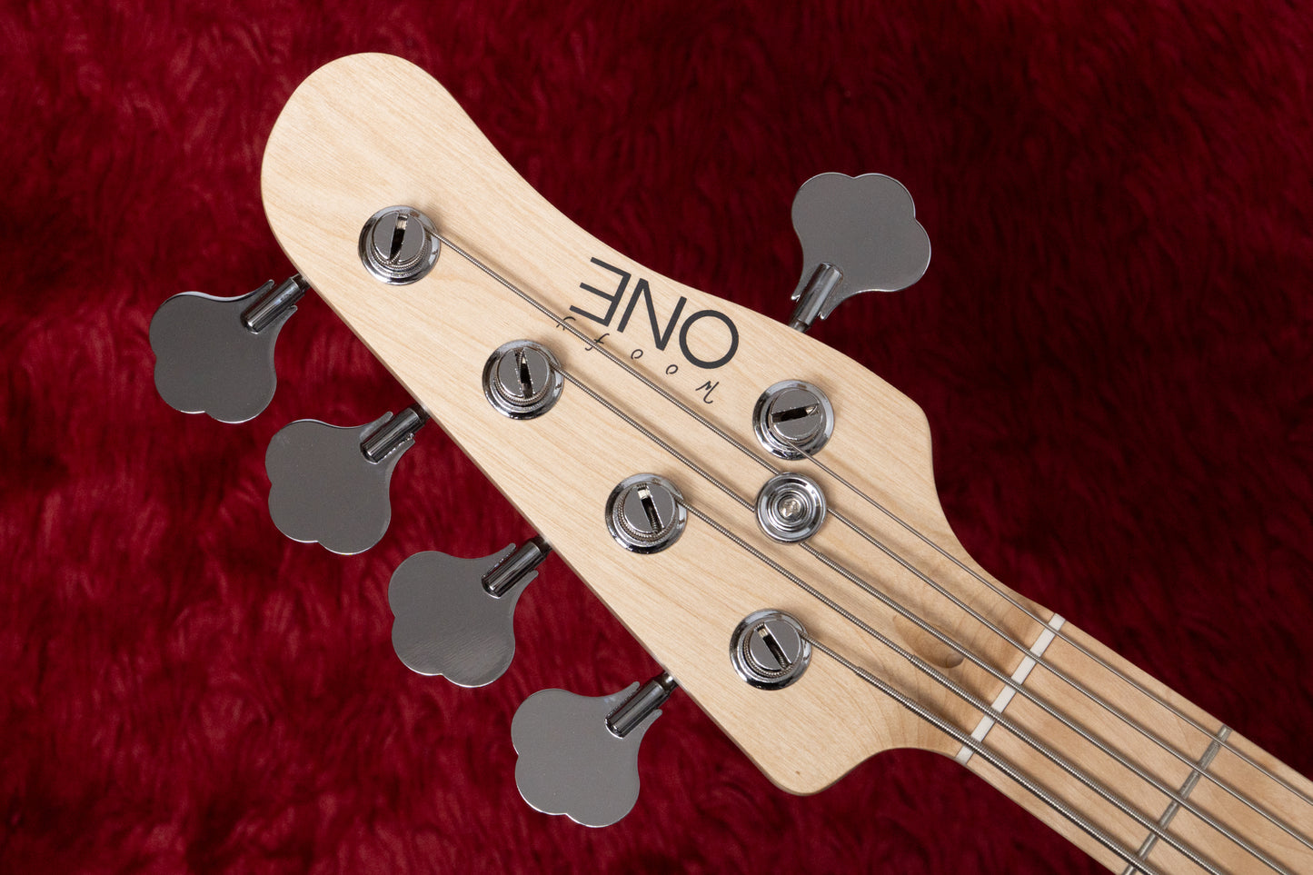 【new】woofy basses / ONE series Hank 5 M Black