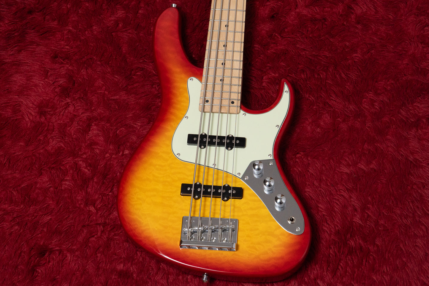 【new】woofy basses / ONE series Hank 5 M Plus Cherry Sunburst