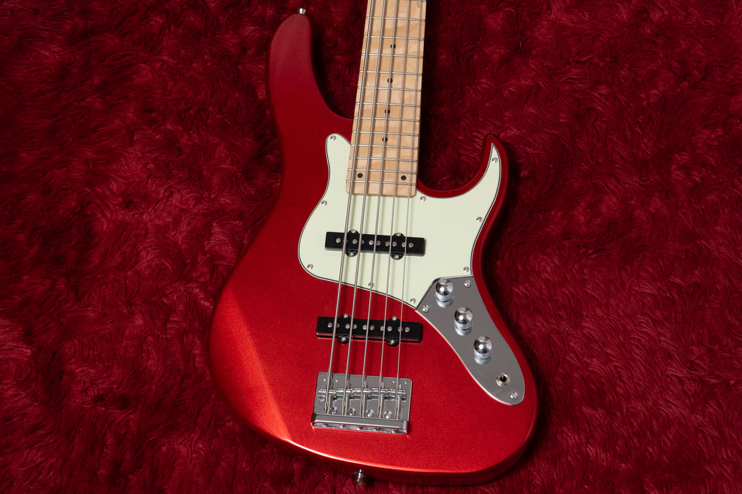 【new】woofy basses / ONE series Hank 5 M Red