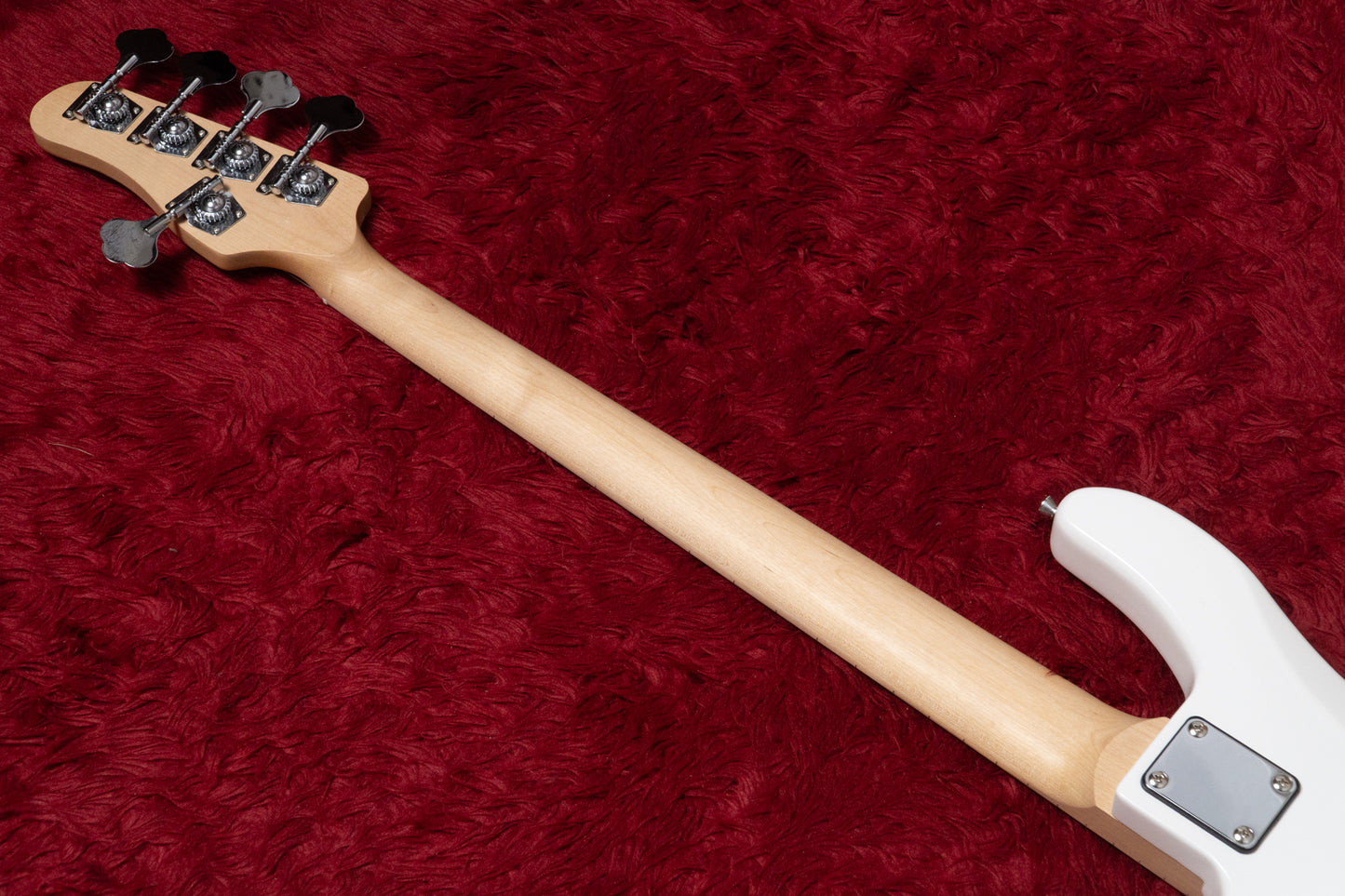 【new】woofy basses / ONE series Hank 5 M White