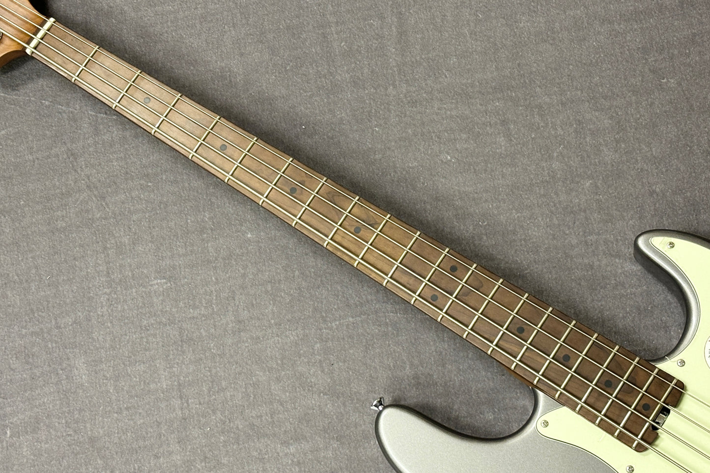 【new】Bacchus / WL4-STD/RSM GUN-M【GIB Hyogo】