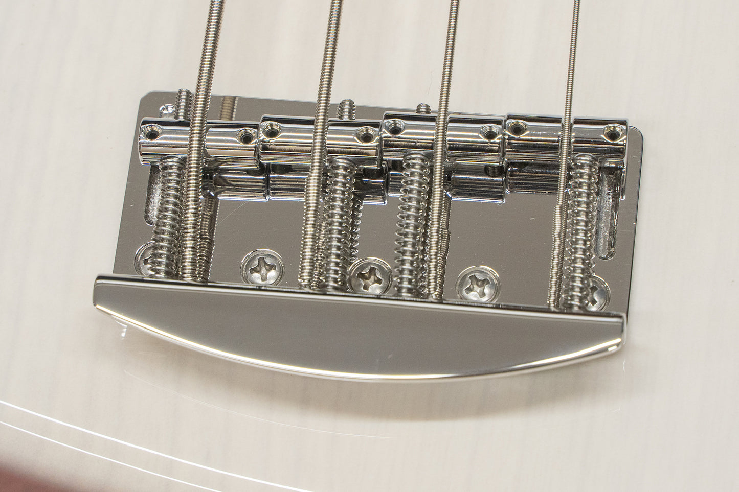 【new】Kikuchi Guitars / Hermes MV4 TWH 3.695kg #135【GIB Yokohama】