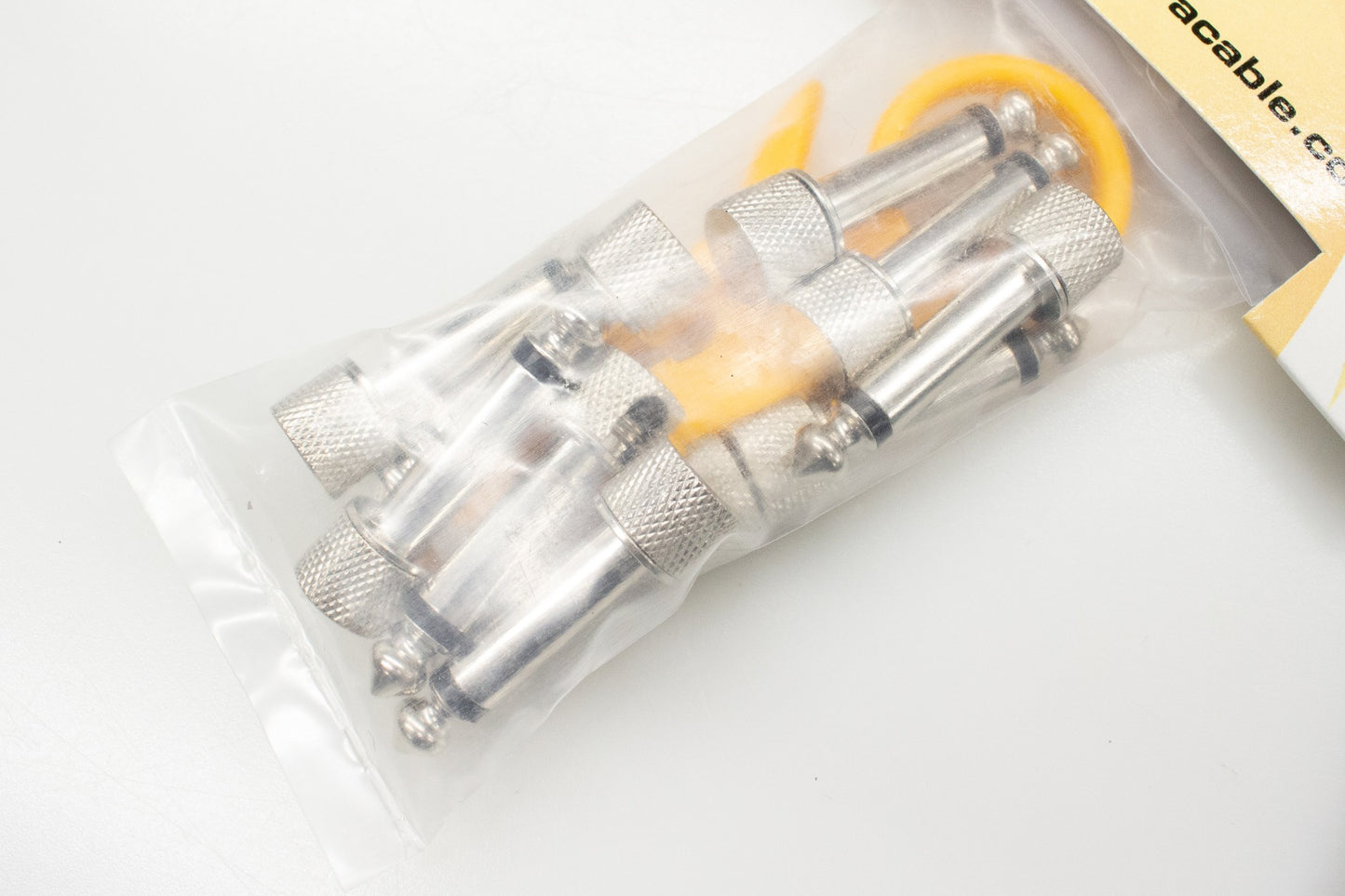 [new] LAVA CABLE / TIGHTROPE SOLDER-FREE 10FT CABLE 10 R/A PLUGS BLACK CABLE [Yokohama]