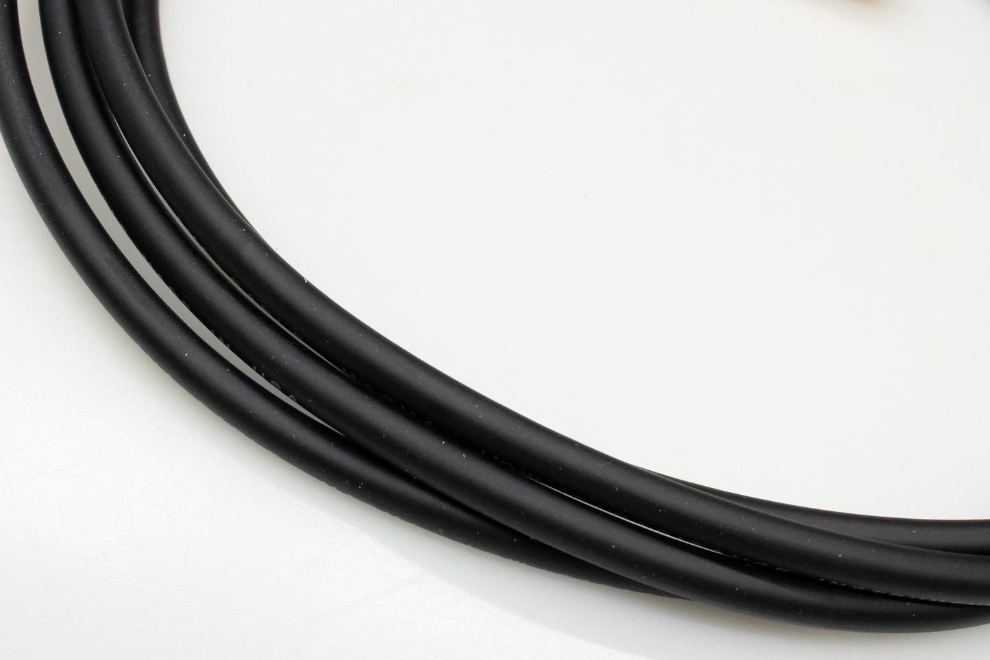 [new] LAVA CABLE / 10FT LAVA MAGMA 1/4-1/4 [Yokohama]