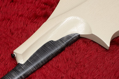 【new】Meta Guitars / Veil B4 Medium Scale Champagne Beige 3.135kg【GIB Yokohama】