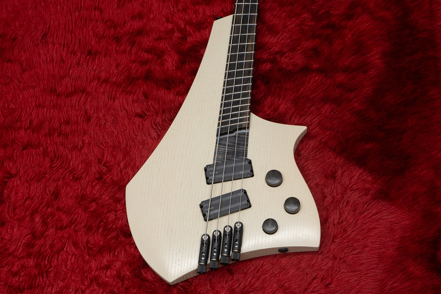 【new】Meta Guitars / Veil B4 Medium Scale Champagne Beige 3.135kg【GIB Yokohama】