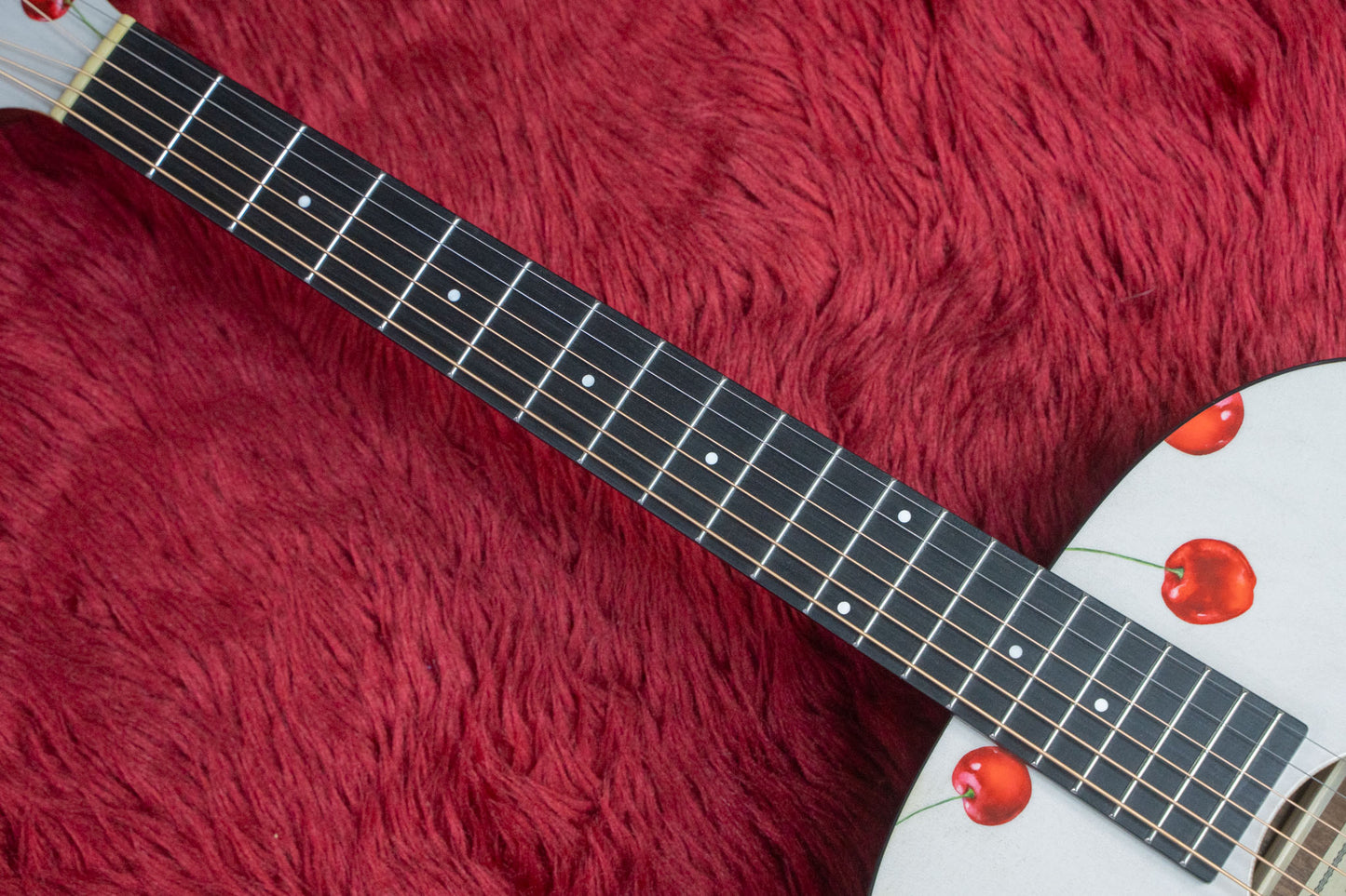 [new] NAGI GUITARS / cherry Ivory  [Yokohama]