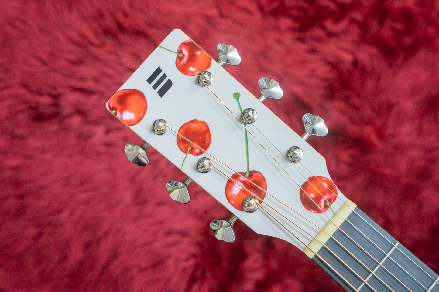 [new] NAGI GUITARS / cherry mini Ivory  [Yokohama]