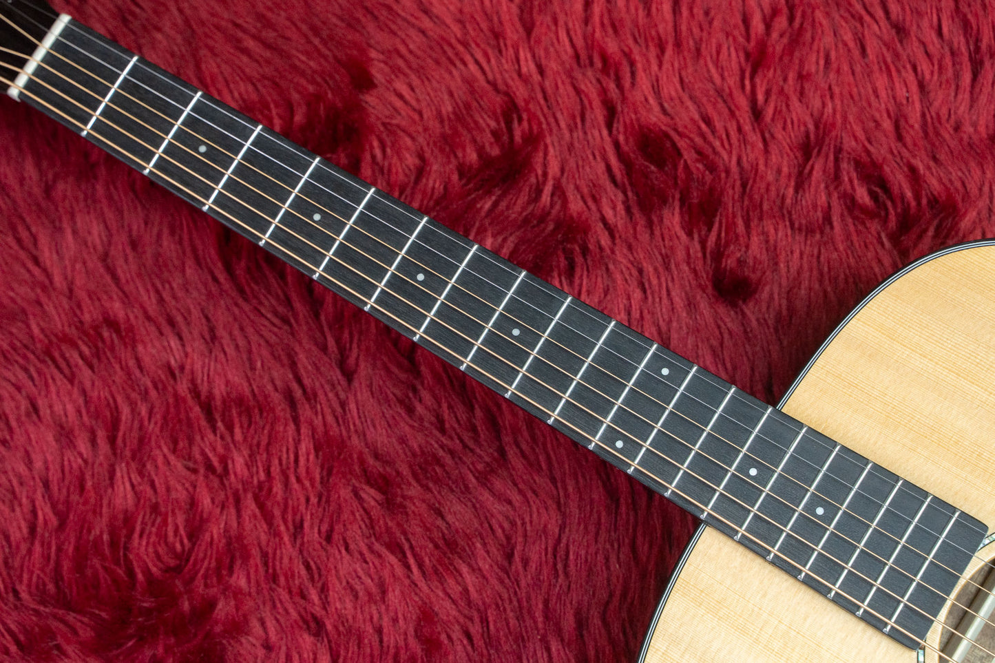 [new] NAGI GUITARS / one  [Yokohama]