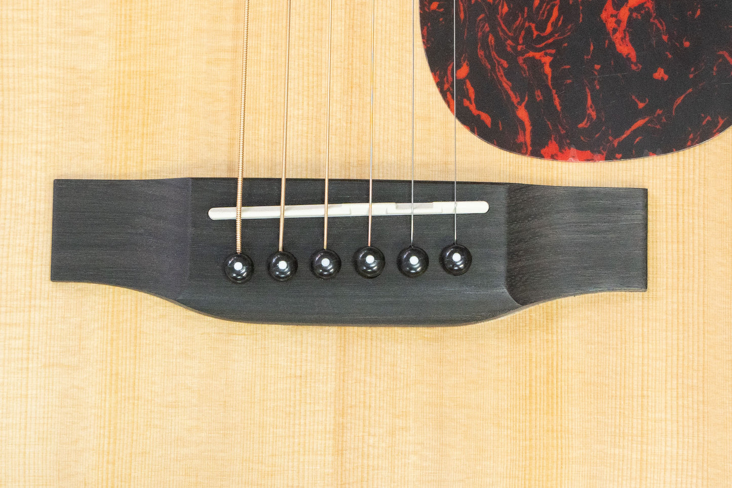 [new] NAGI GUITARS / one  [Yokohama]