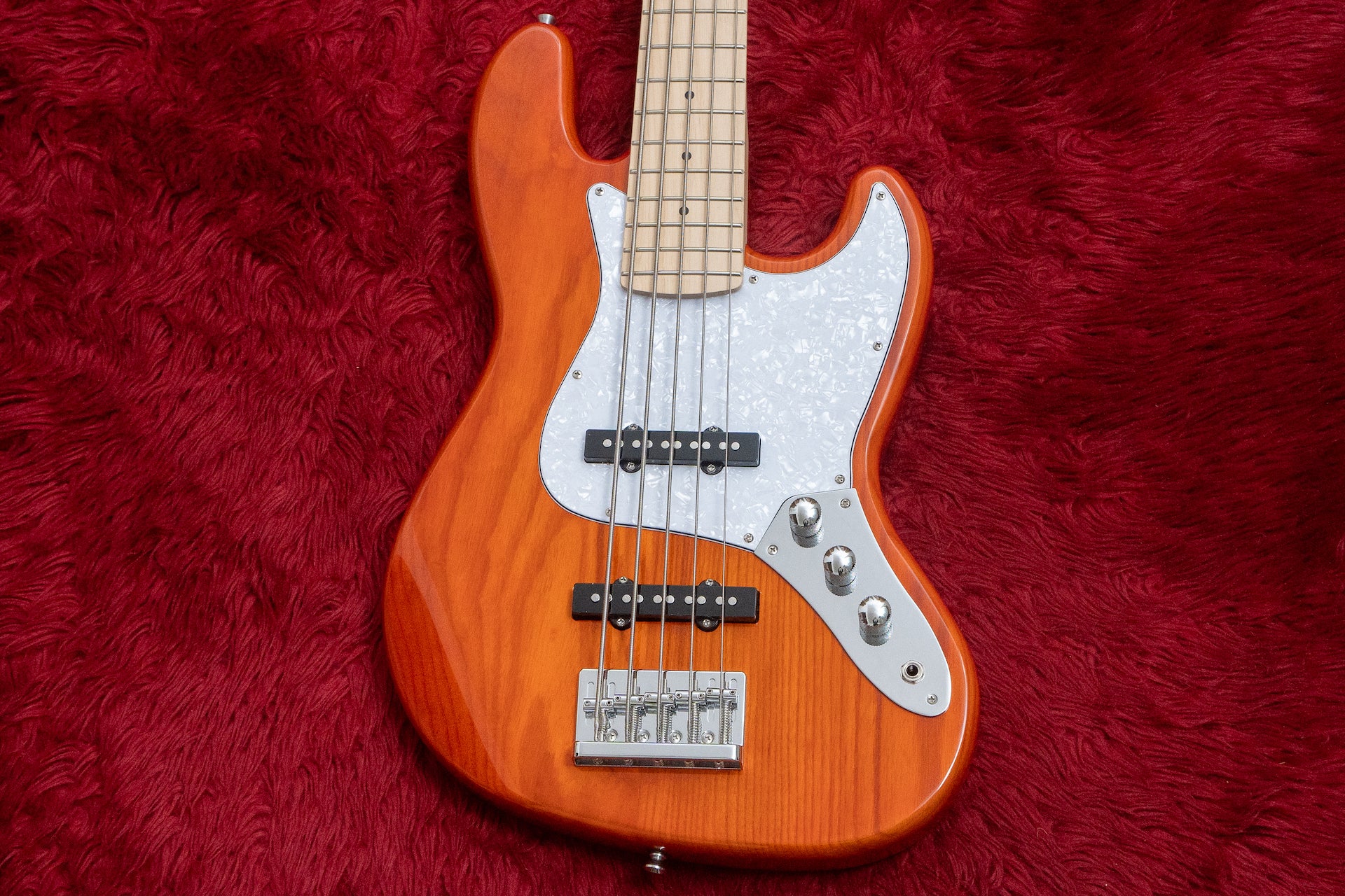 new】woofy basses / ONE series Cavalier 5 M Orange – Bass Shop