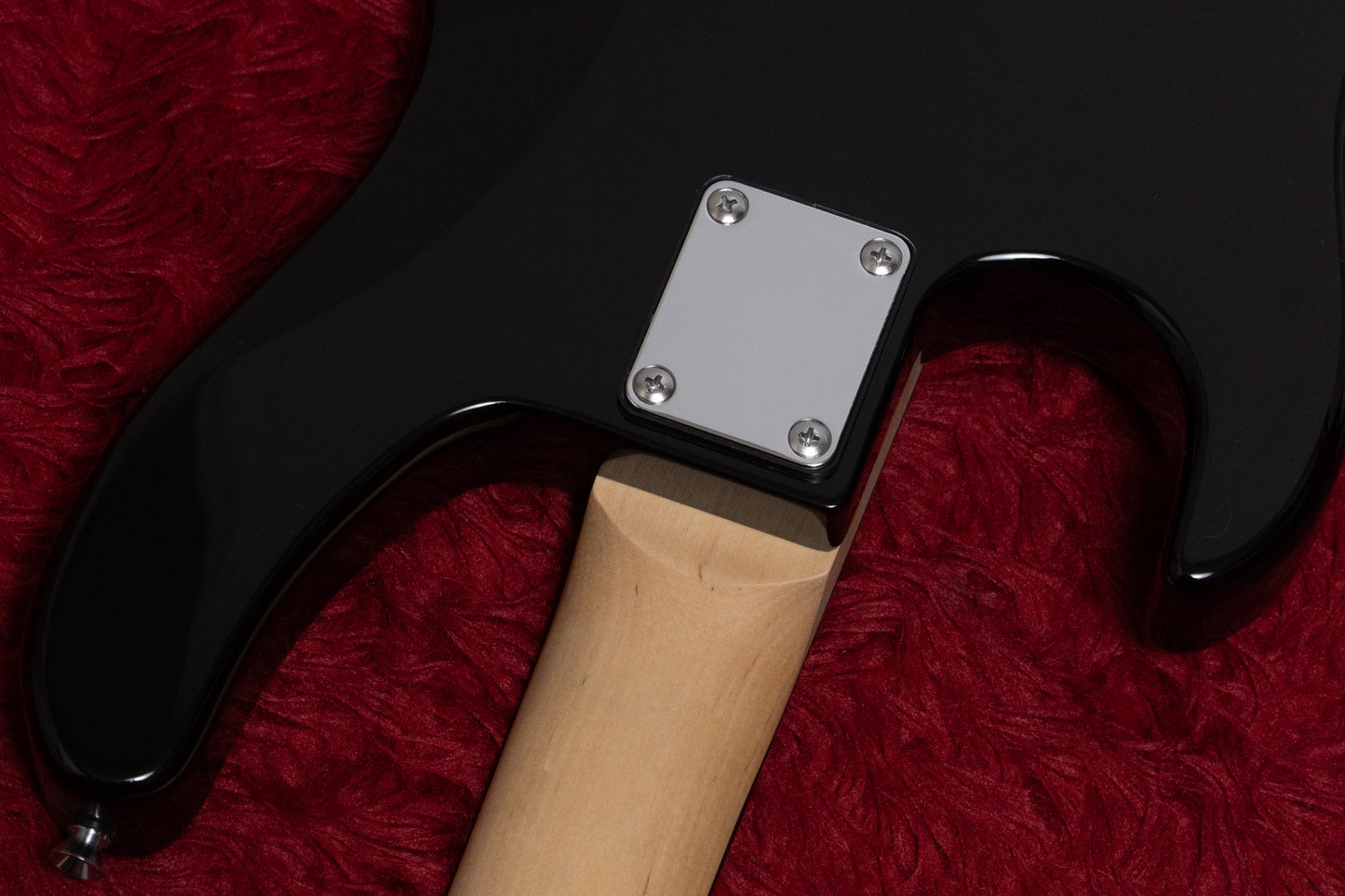 【new】woofy basses / ONE series Poodle 4 Solid Black