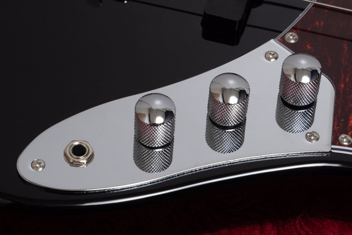 【new】woofy basses / ONE series Poodle 4 Solid Black