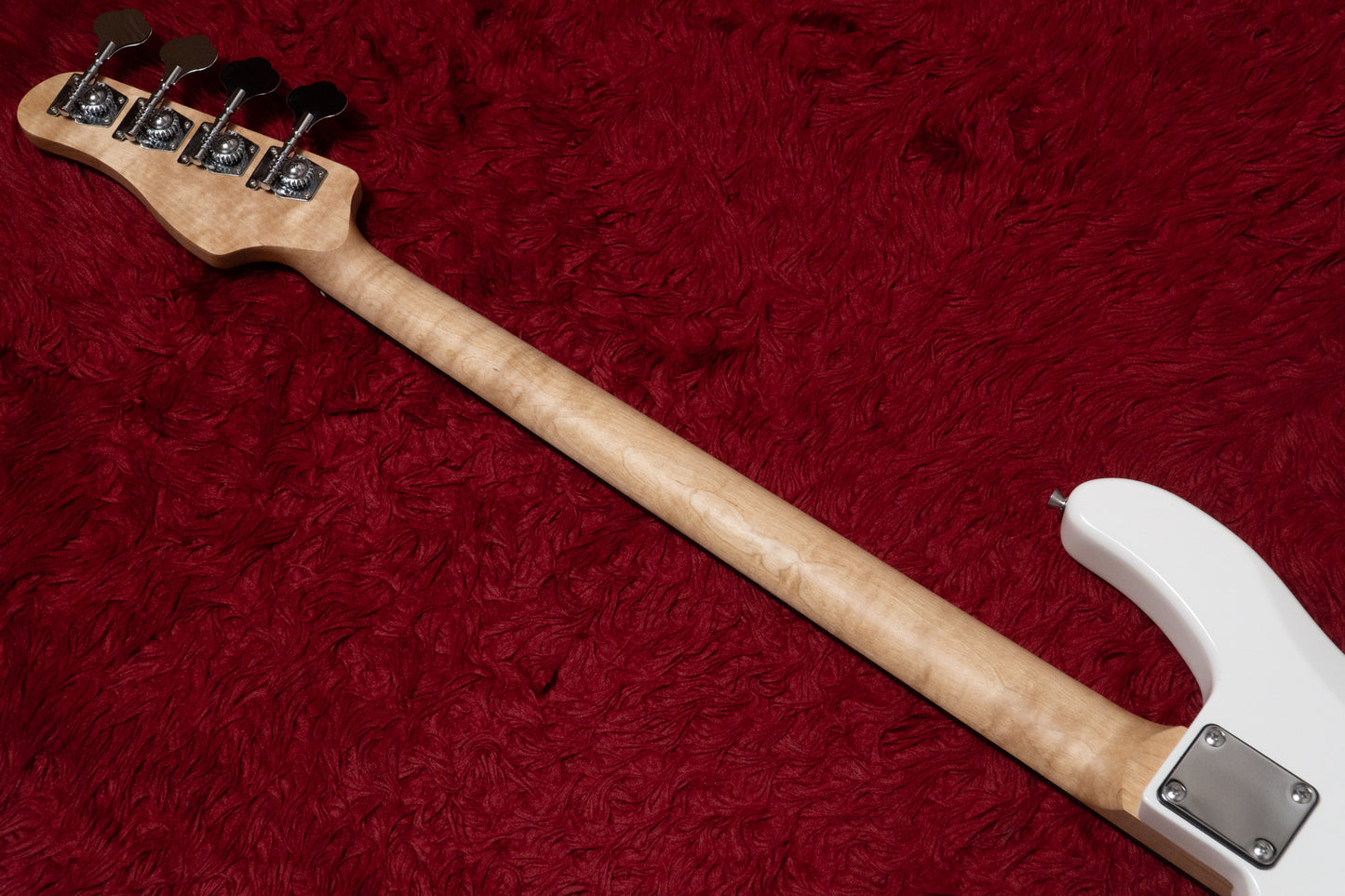【new】woofy basses / ONE series Poodle 4 Solid White