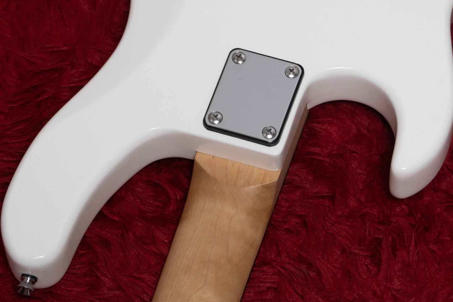 【new】woofy basses / ONE series Poodle 4 Solid White