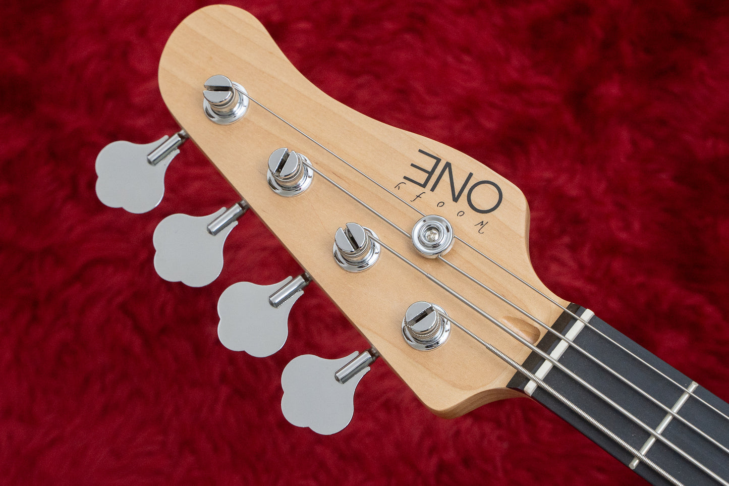 【new】woofy basses / ONE series Woo 4 See Through Red
