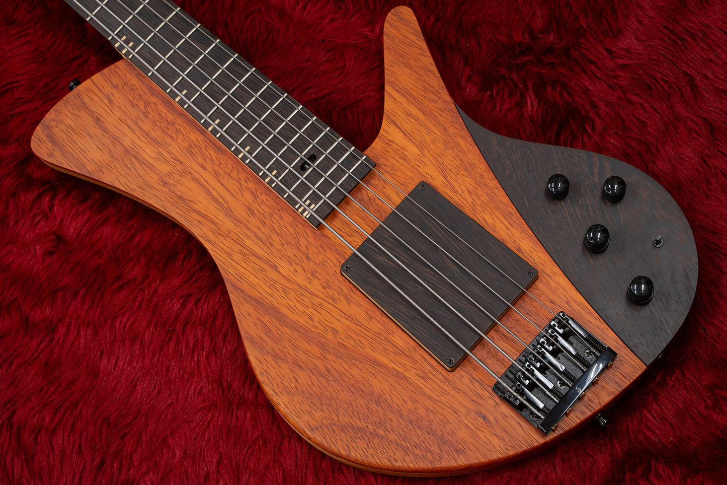[new] Ulrich Bass Design / Saulus duo padouk 5 string 3.575kg [GIB Hyogo]