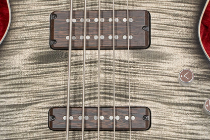 【new】Valiant Guitars / TNT5 Black 4.075kg #T23038【GIB Yokohama】