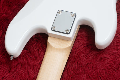 【new】woofy basses / ONE series Woo 5 White