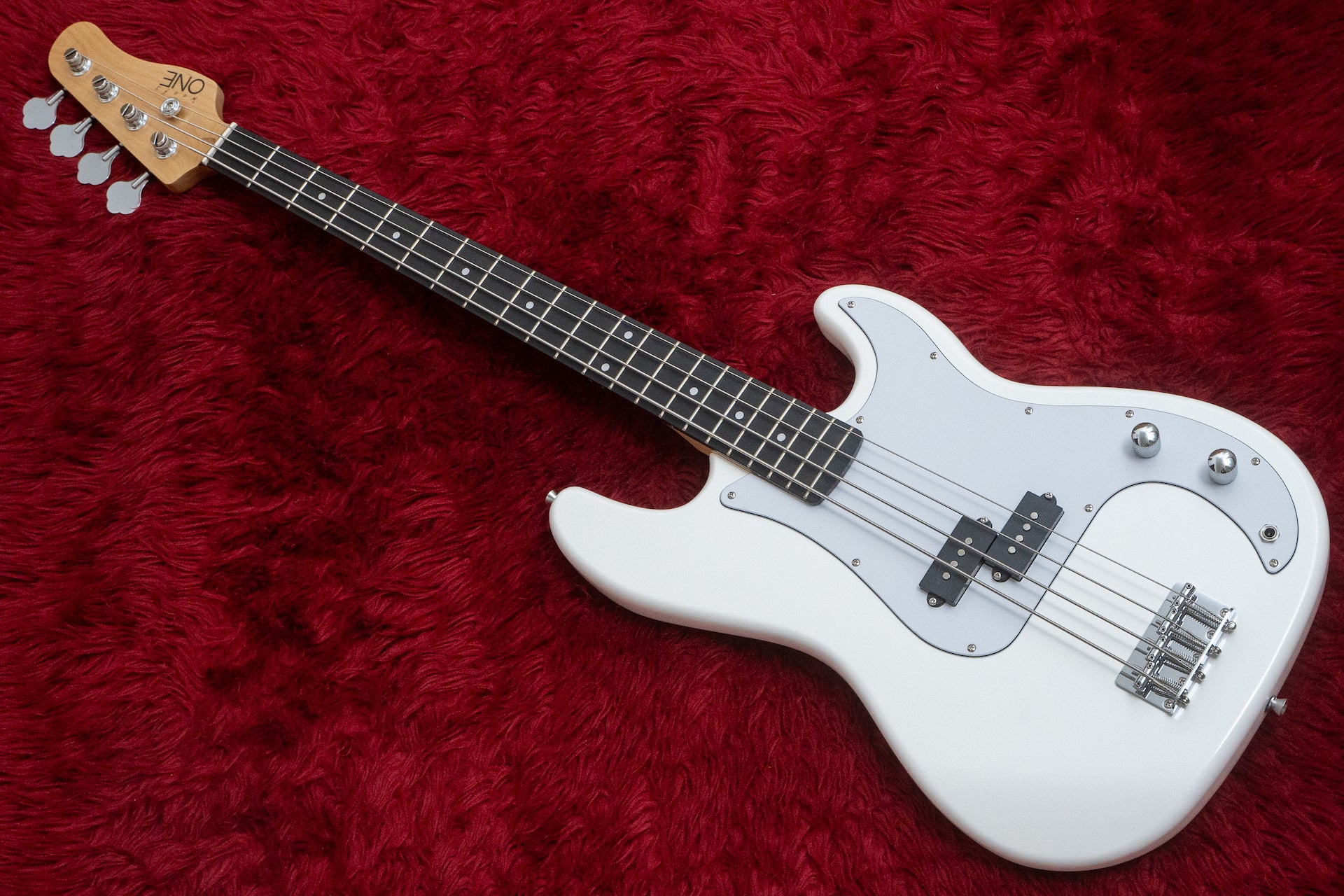 woofy basses Woo4 プレベ new】woofy basses / ONE series Woo 4 White – Bass Shop Geek IN Box
