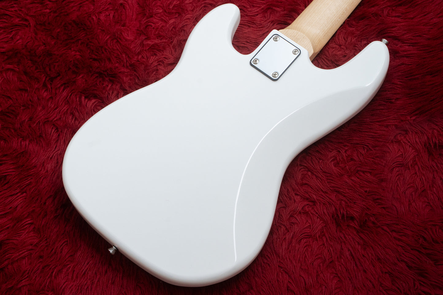 【new】woofy basses / ONE series Woo 5 White