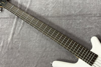 【아울렛】Warwick / Rock Bass Corvette Basic 5 SHP WH #RB F 561878-21 3.84kg【GIB Hyogo】