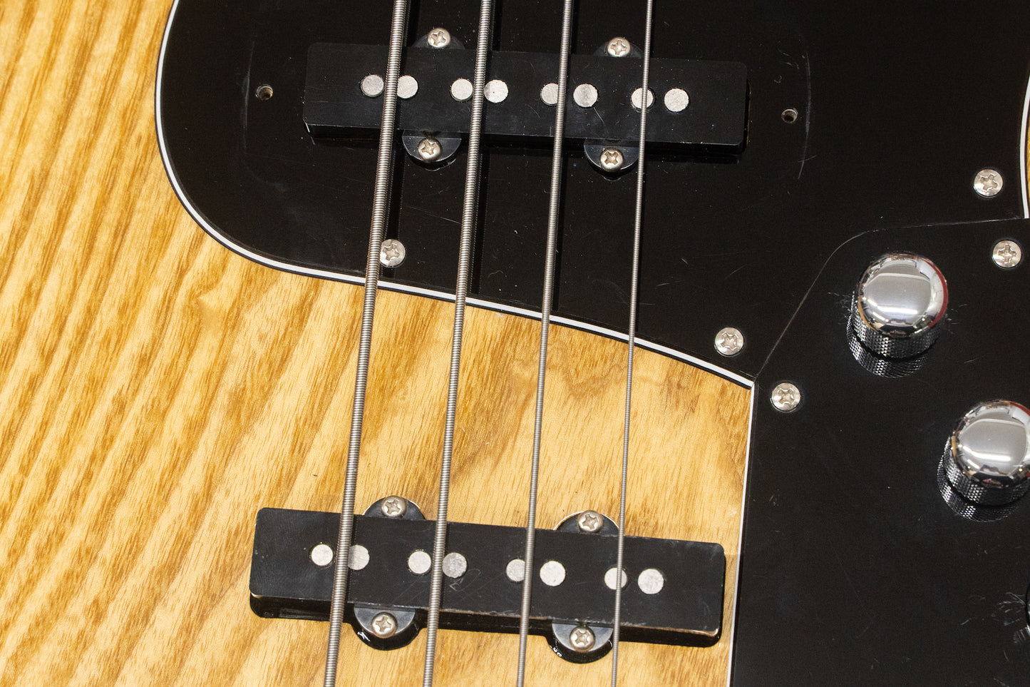 【used】Wood Custom Guitars / Vibe M-4 NV Model #159 4.945kg【consignment】【GIB Yokohama】