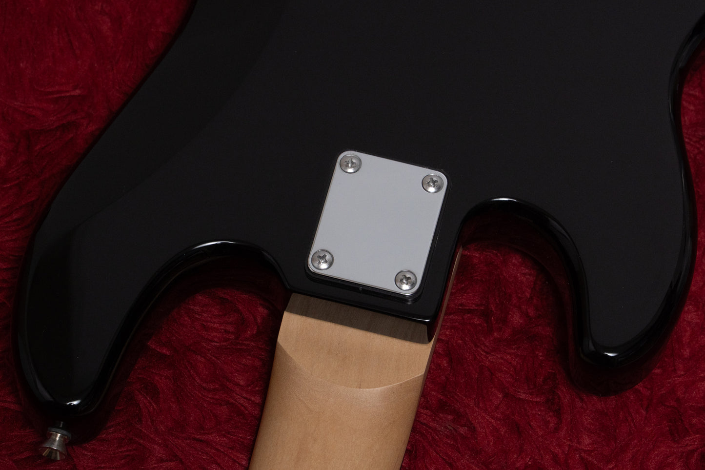 【new】woofy basses / ONE series Woo 5 Black