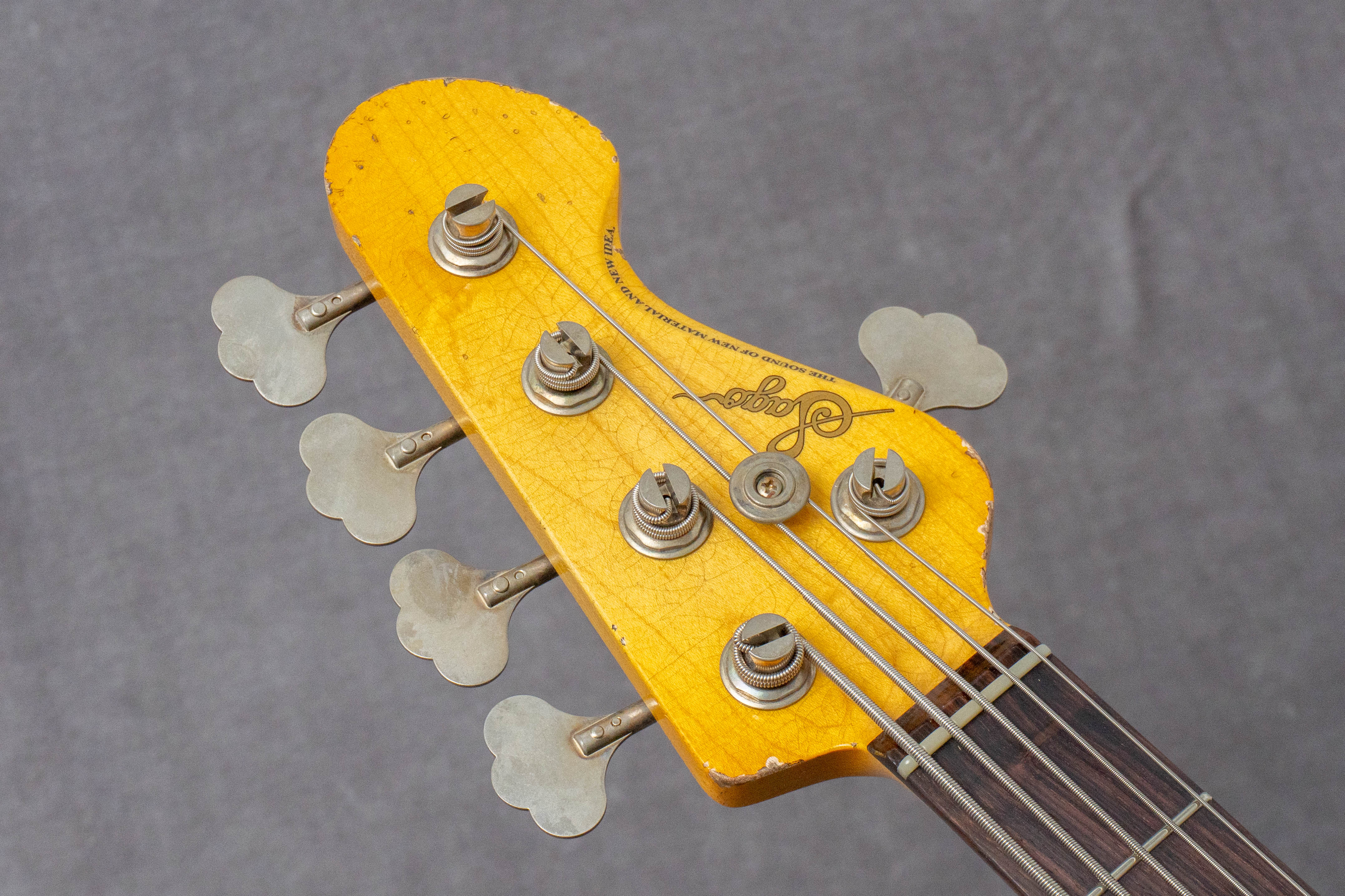 Sago Classic New Material Guitars Style - | in [USED][Made ≒3.62 