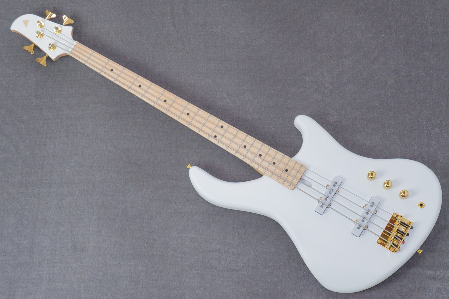 【new】Ace Bass / AB4-STD White 3.82kg #AB-25075【GIB Yokohama】