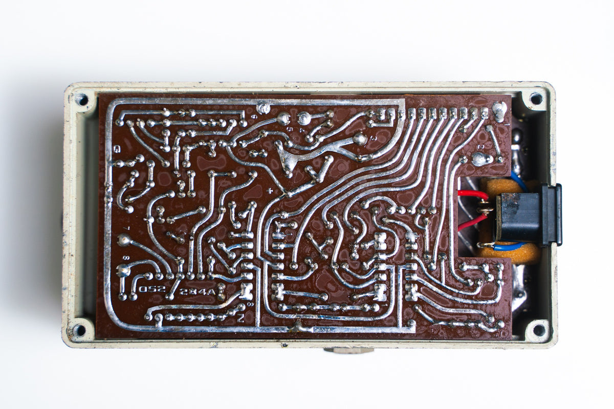 【used】BOSS / GE-6 Graphic Equalizer Made In Japan 銀ネジ【GIB Yokohama】