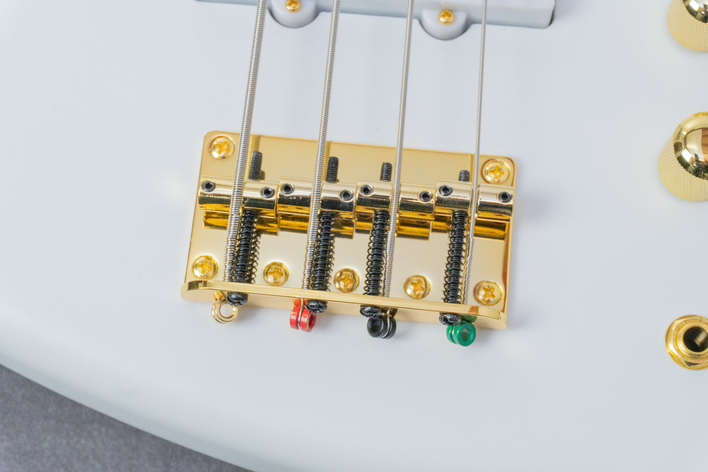 【new】Ace Bass / AB4-STD White 3.43kg #AB-25107【GIB Yokohama】