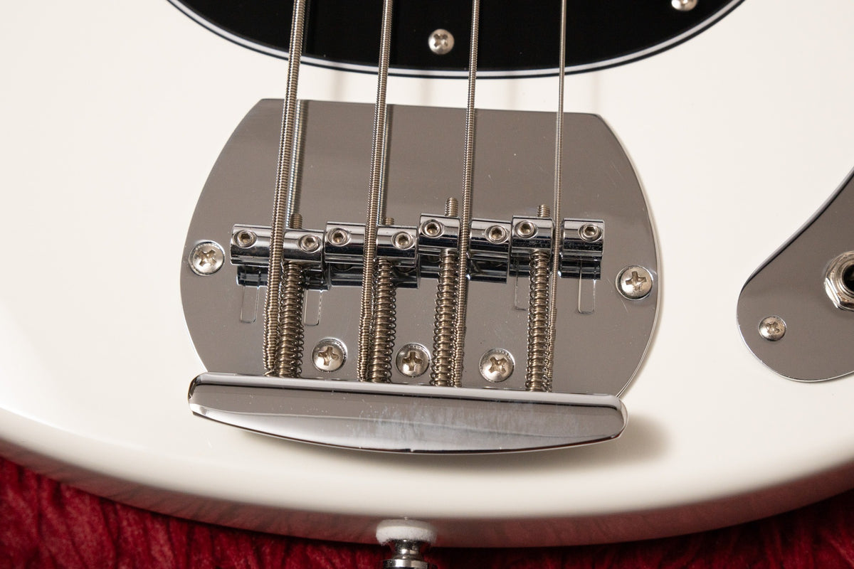 【used】Sterling by MUSIC MAN / S.U.B. Series RAY4 Olympic White Gloss 4.085kg #B214412【GIB Yokohama】