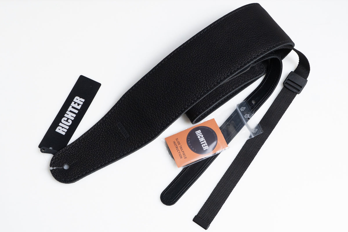 【new】Richter / Beaver's Tail Bullneck Wild Black【GIB Yokohama】