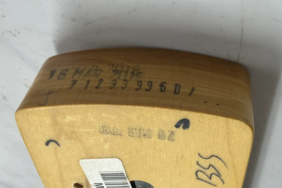 【used】Fender / Player Series Precision Bass BLK 2018 3.695kg #MX18018142【GIB Yokohama】