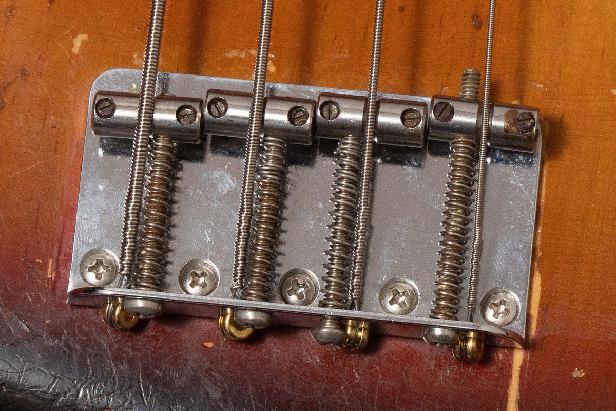 【used】Fender / 1972 Jazz Bass 3TS 3.950kg #371893【Consignment】【GIB Yokohama】