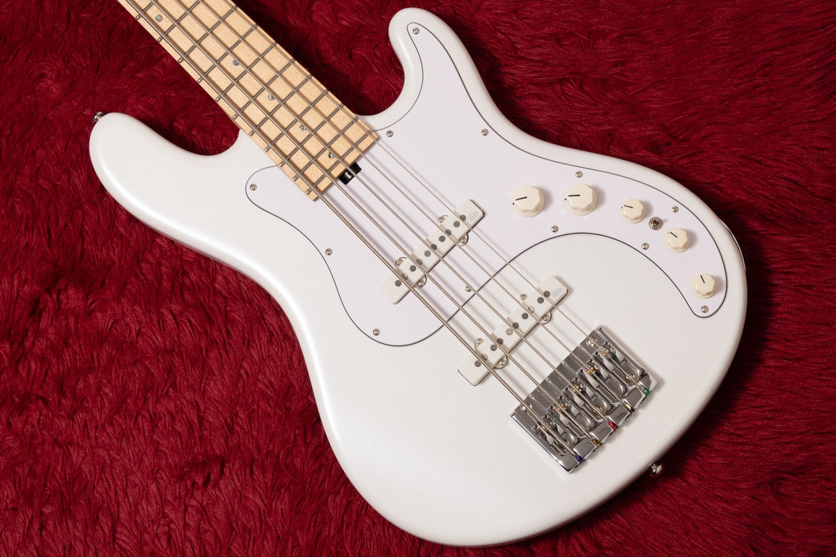 【new】FAGO / Standard series 5st Jazz Pearl White/M 4.470kg #M00392【GIB Yokohama】