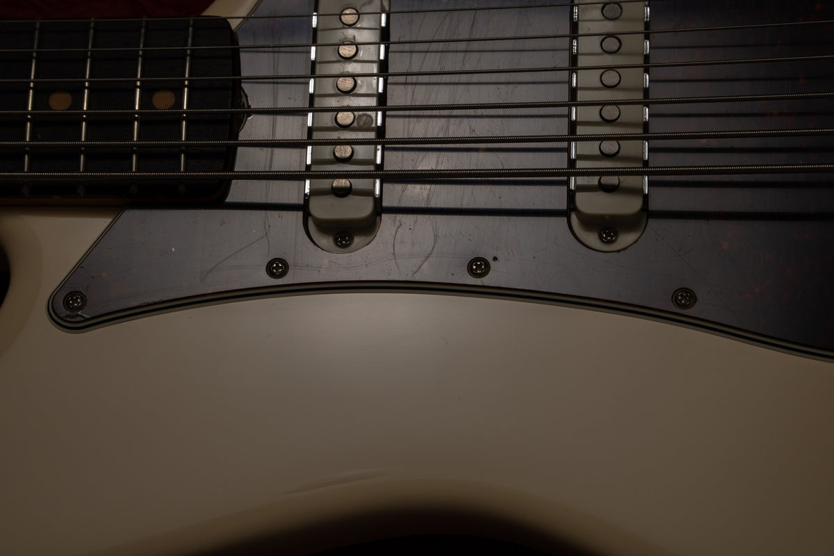 【used】Fender / Vintera III Early60’s Bass VI Olympic White 2026 4.550kg #MX26009977【GIB Yokohama】