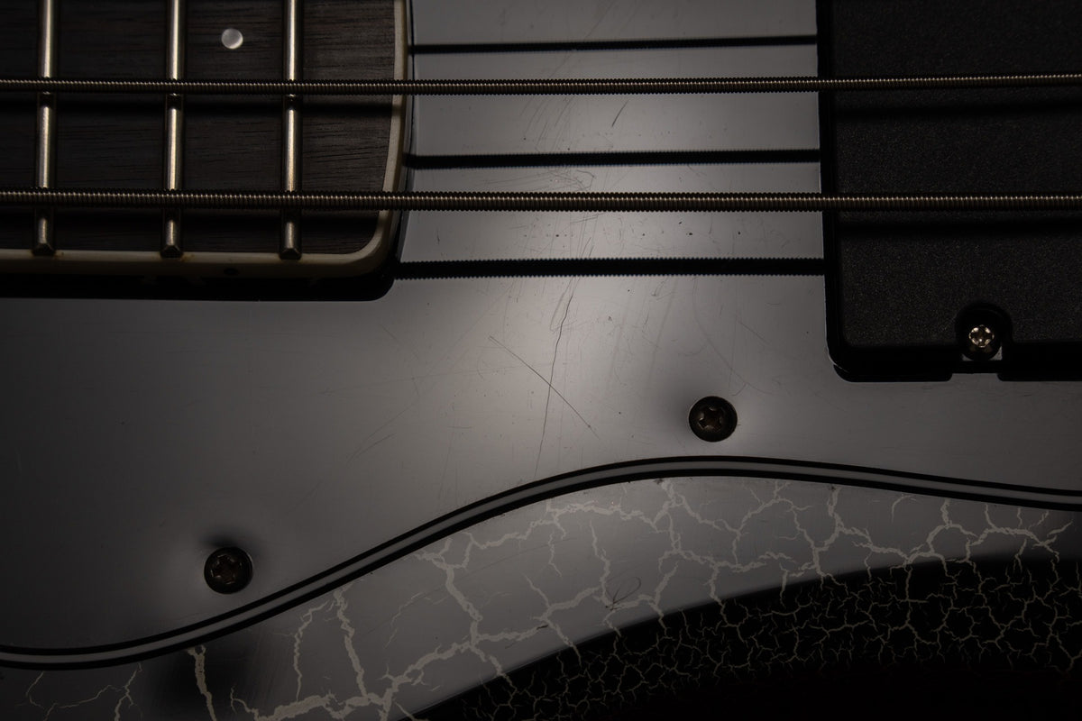 【used】Dunable Guitars / DE R2 Bass Black/White Crackle 4.280kg #R2690【GIB Yokohama】