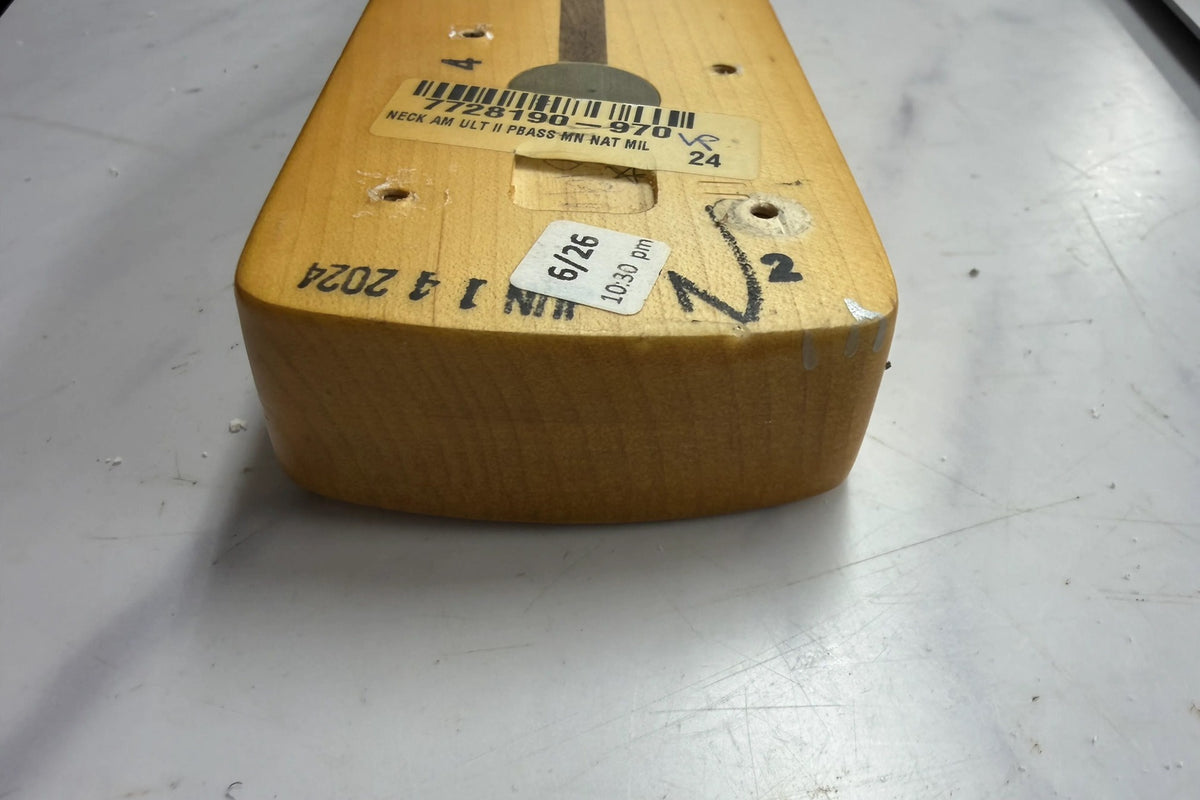 【used】Fender / American UltraⅡPrecision Bass Ultraburst 2024 4.255kg #US24009599【GIB Yokohama】