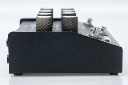 【used】Crews Maniac Sound / DPA-2B Discrete Pre Amp for Bass【GIB Yokohama】