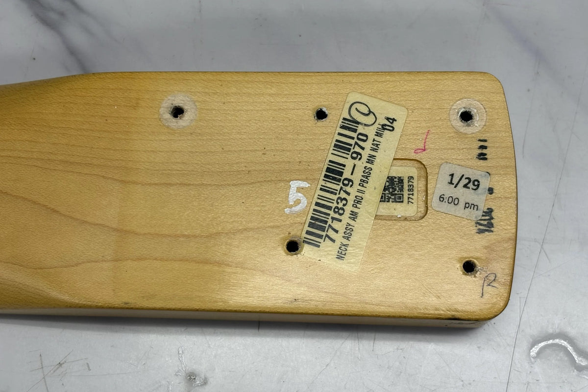【used】Fender / American Professional II Precision Bass 3-Color Sunburst / Maple 2023 4.315kg #US23116202【GIB Yokohama】