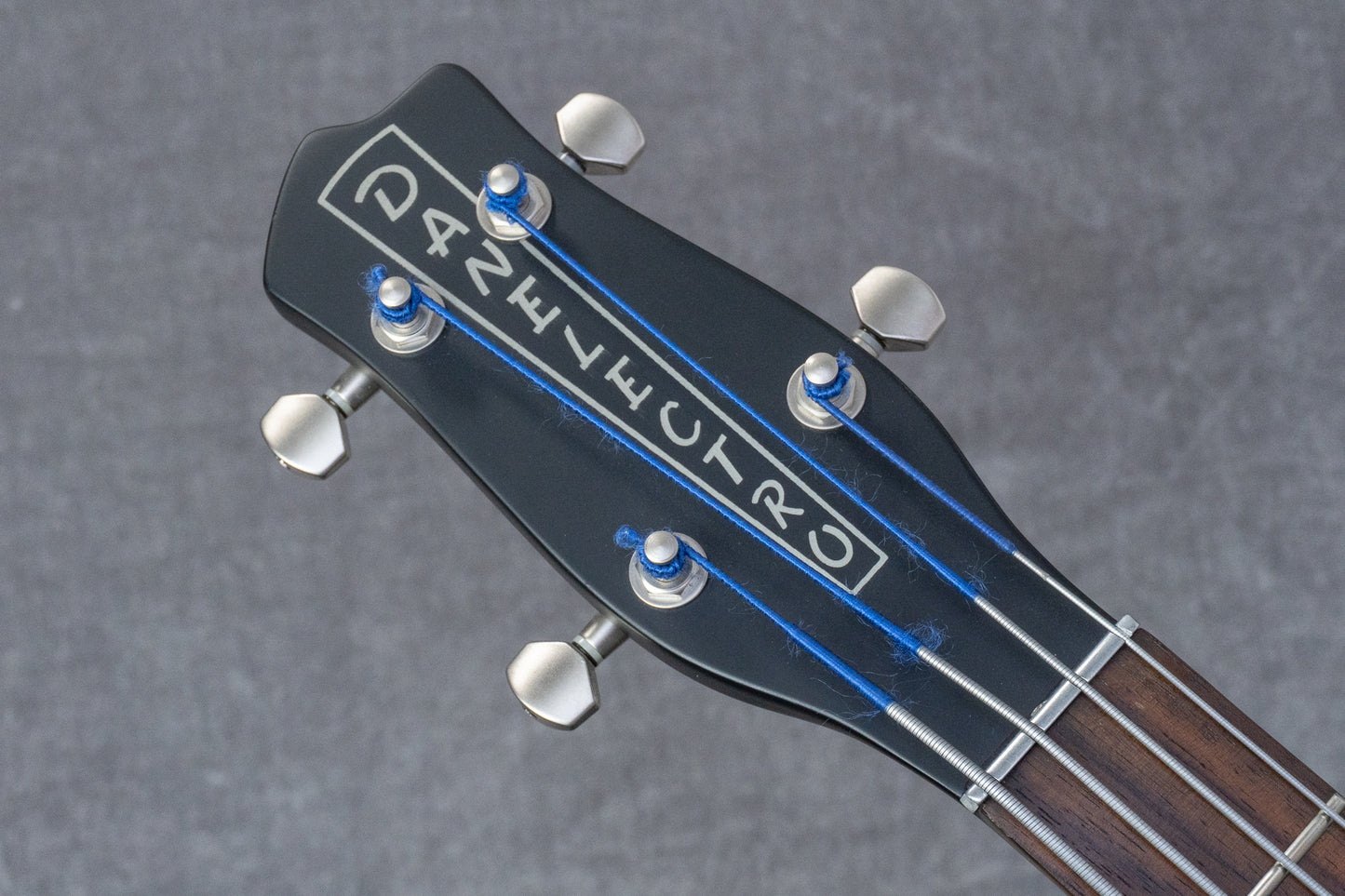 【used】Danelectro / LONG HORN BASS 2.75kg #026654 【consignment】【GIB Hyogo】