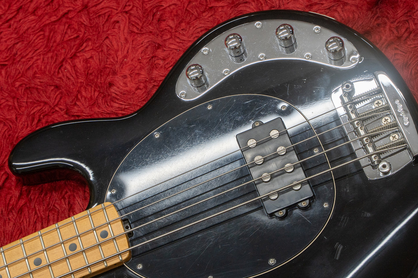 [used] Ernie Ball Music Man / StingRay BLK 3EQ 2008 4.355kg #E68469 [Consignment item] [GIB Yokohama]