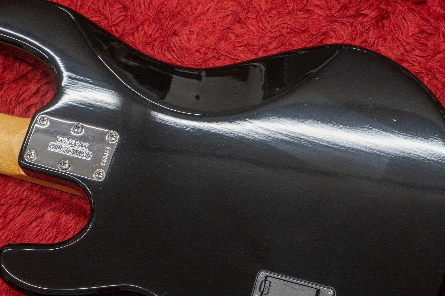 [used] Ernie Ball Music Man / StingRay BLK 3EQ 2008 4.355kg #E68469 [Consignment item] [GIB Yokohama]