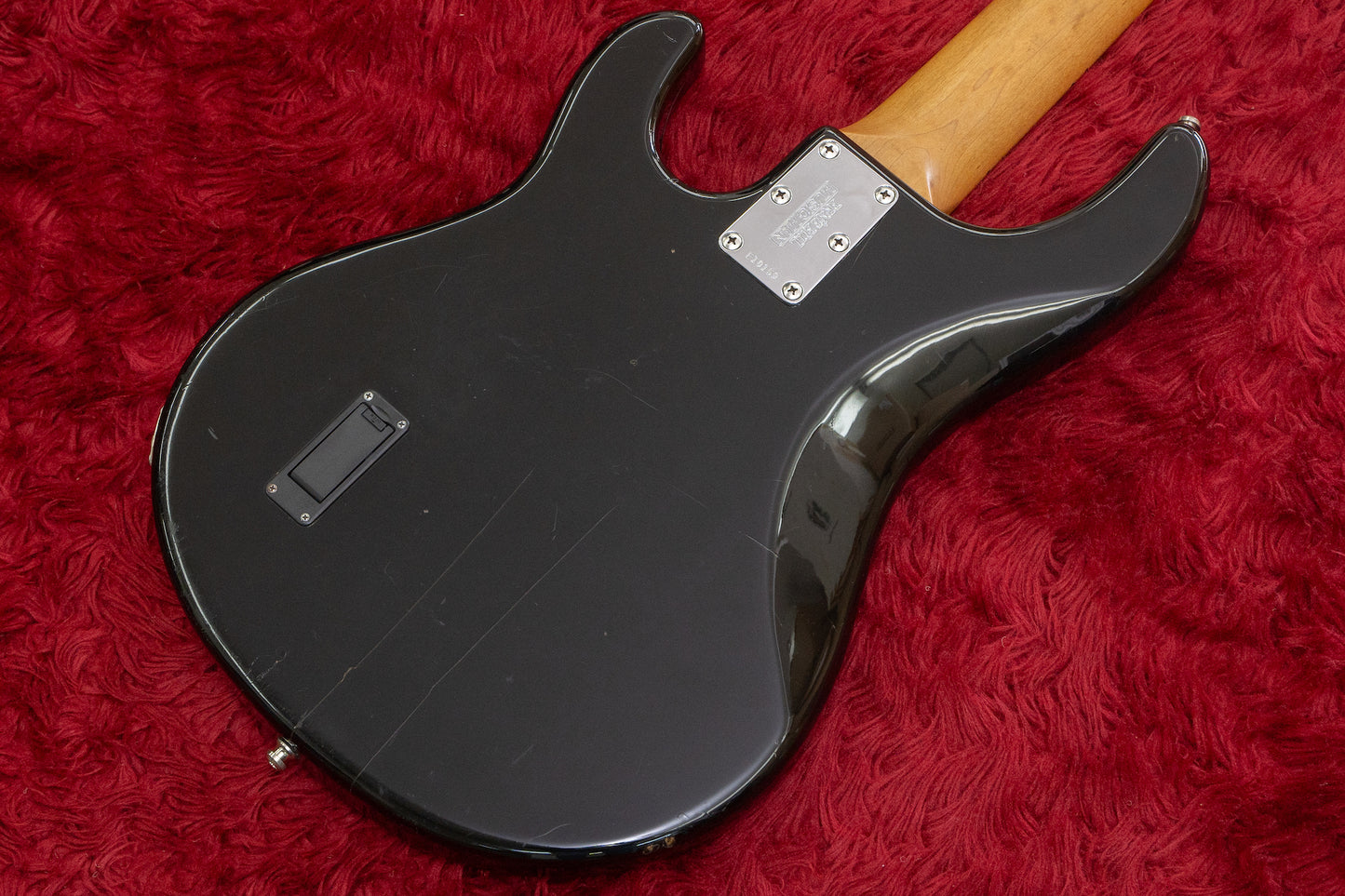 【used】Ernie Ball Music Man / StingRay5 Black 1999 4.620kg #E10159【Consignment 】【GIB Yokohama】